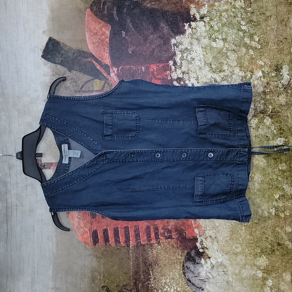 Small  Valerie Stevens Sleeveless Jean Top